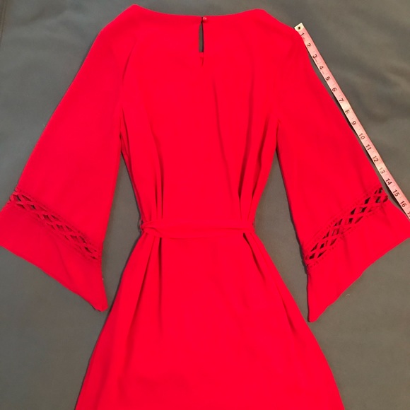 Dress - Picture 5 of 8